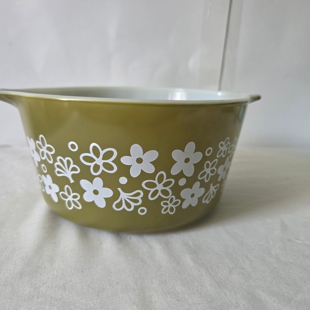 Vintage Pyrex Spring Blossom Green Cinderella Mixing Bowl 473 1 Qt Daisy Floral